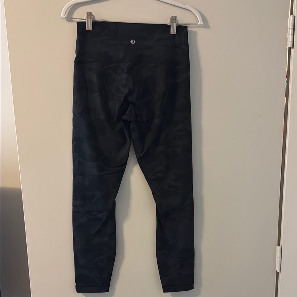 lululemon Wunder Under 25”